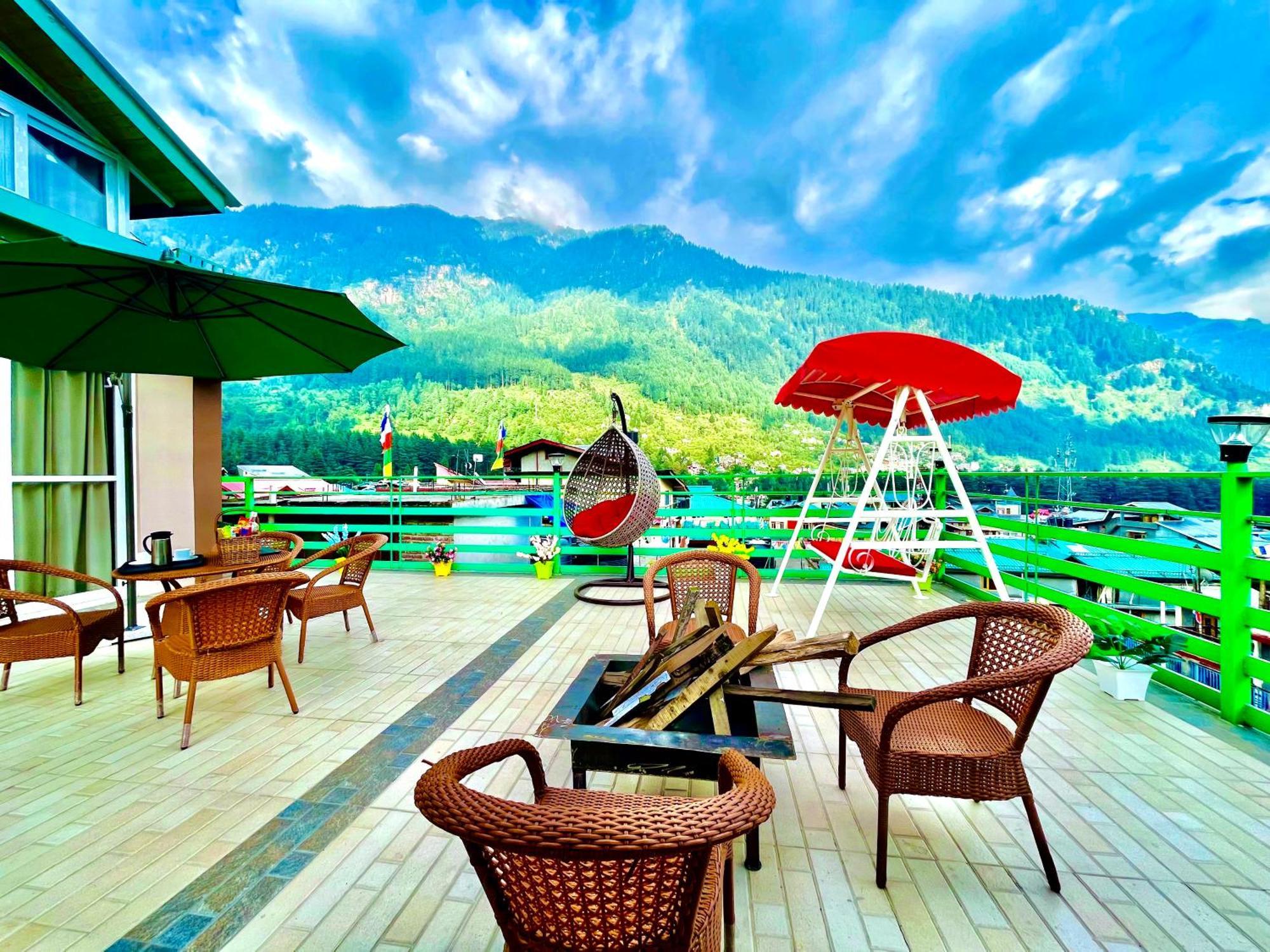 Vista Resort, Manali - ! Near Mall Road !! Hot & Cold Ac Rooms !! Best Selling !! Big Parking !! Luxury Collection !! Open Terrace !! Lift !! Playing Zone !! Property Of The Year ! Екстериор снимка