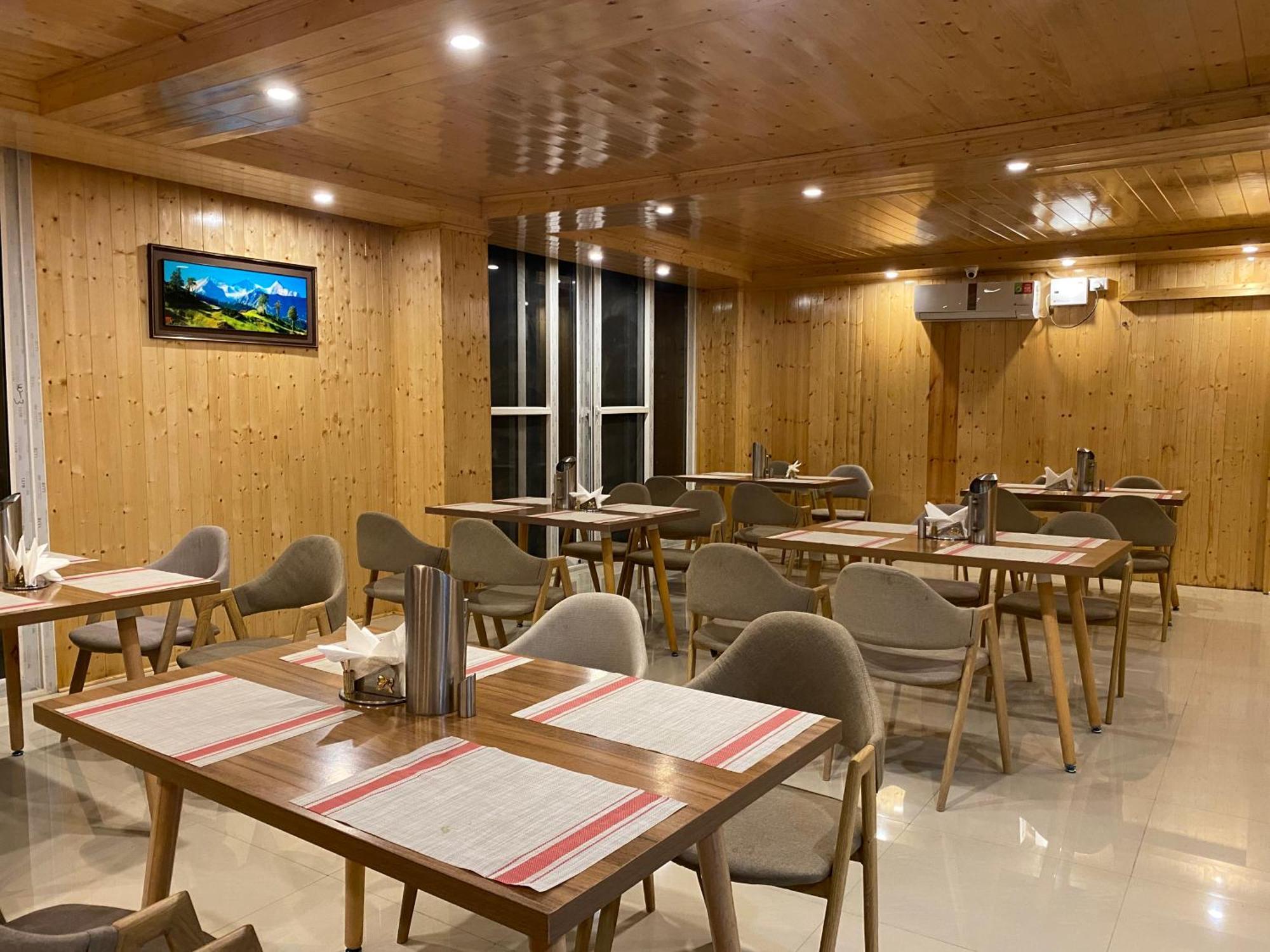 Vista Resort, Manali - ! Near Mall Road !! Hot & Cold Ac Rooms !! Best Selling !! Big Parking !! Luxury Collection !! Open Terrace !! Lift !! Playing Zone !! Property Of The Year ! Екстериор снимка